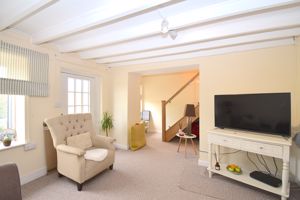 Sitting room- click for photo gallery